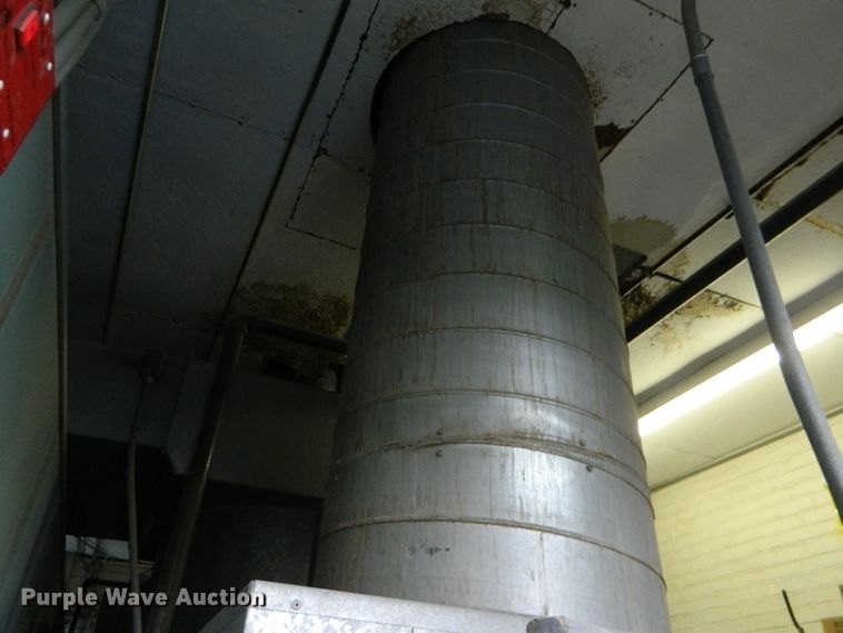 image for item GE9929 Spraybake paint booth