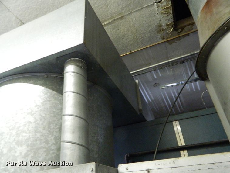 image for item GE9929 Spraybake paint booth