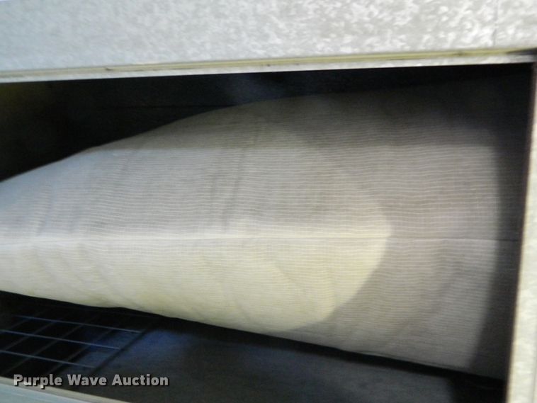 image for item GE9929 Spraybake paint booth