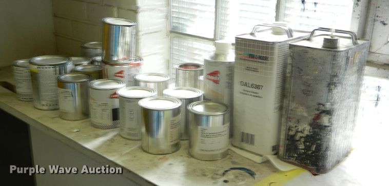 image for item GE9930 Automotive paints and supplies