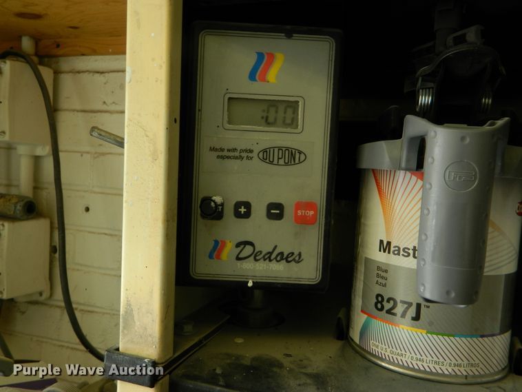 image for item GE9930 Automotive paints and supplies