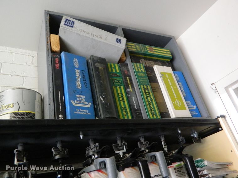 image for item GE9930 Automotive paints and supplies