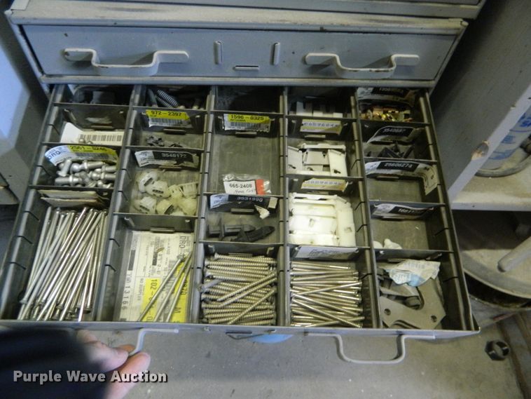 image for item GE9931 Auto body supplies