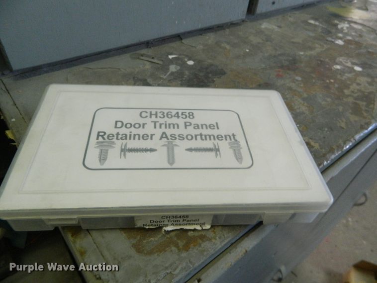 image for item GE9931 Auto body supplies