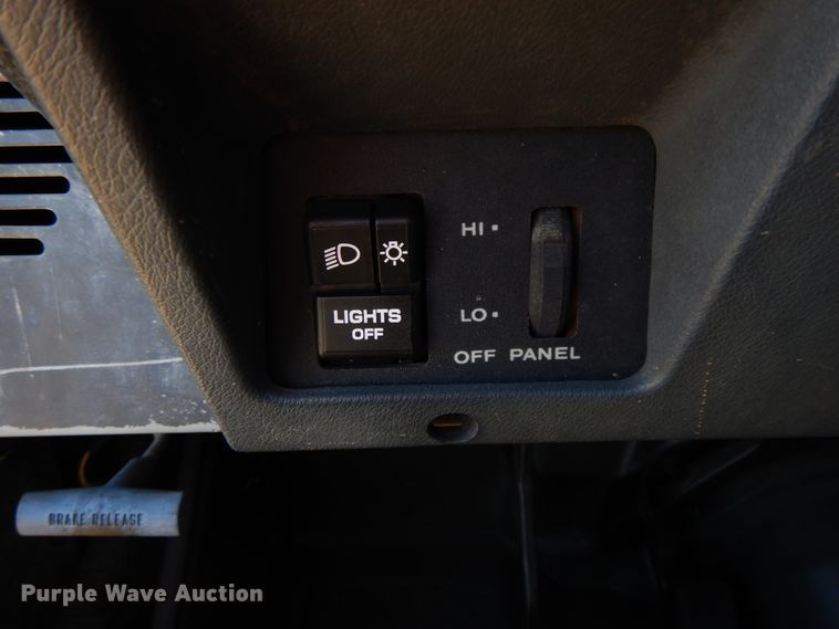 image for item GK9670 1995 Jeep Wrangler Rubicon  SUV