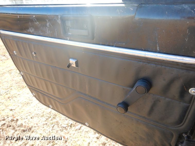 image for item GK9670 1995 Jeep Wrangler Rubicon  SUV