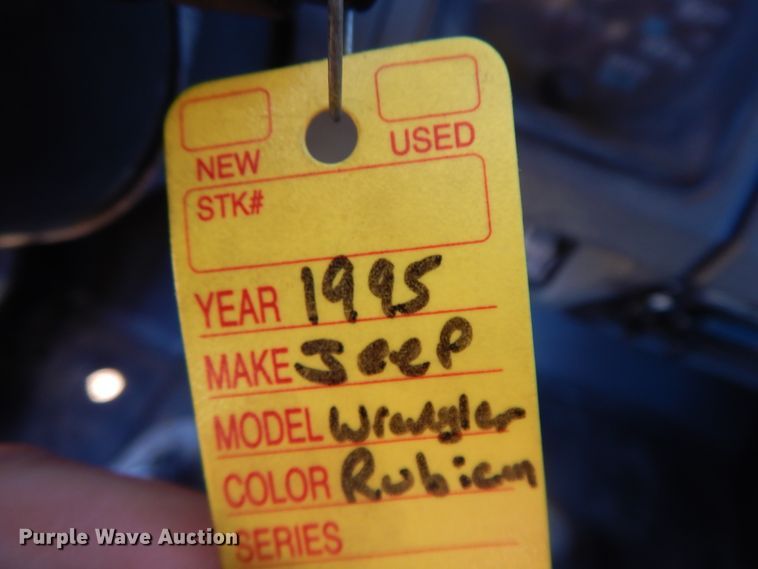 image for item GK9670 1995 Jeep Wrangler Rubicon  SUV