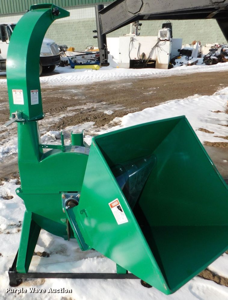 image for item GQ9927 2020 TMG Industrial WC42  wood chipper