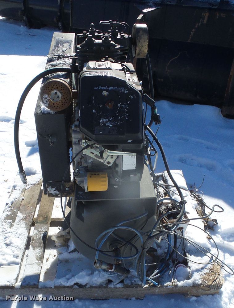 image for item GR9377 UM air compressor