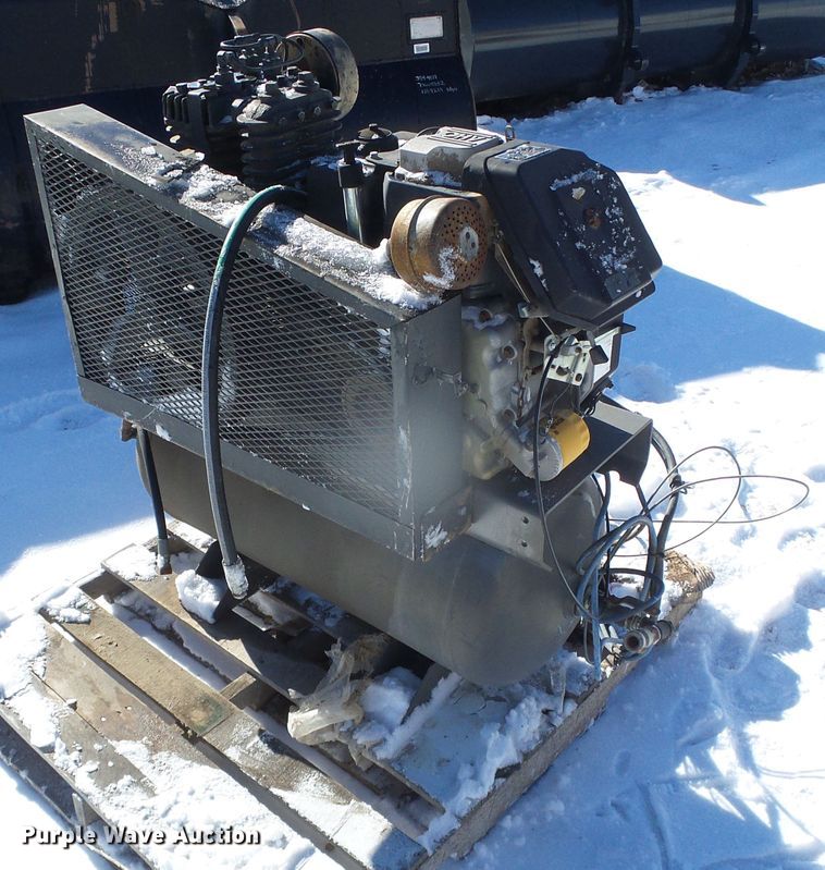 image for item GR9377 UM air compressor