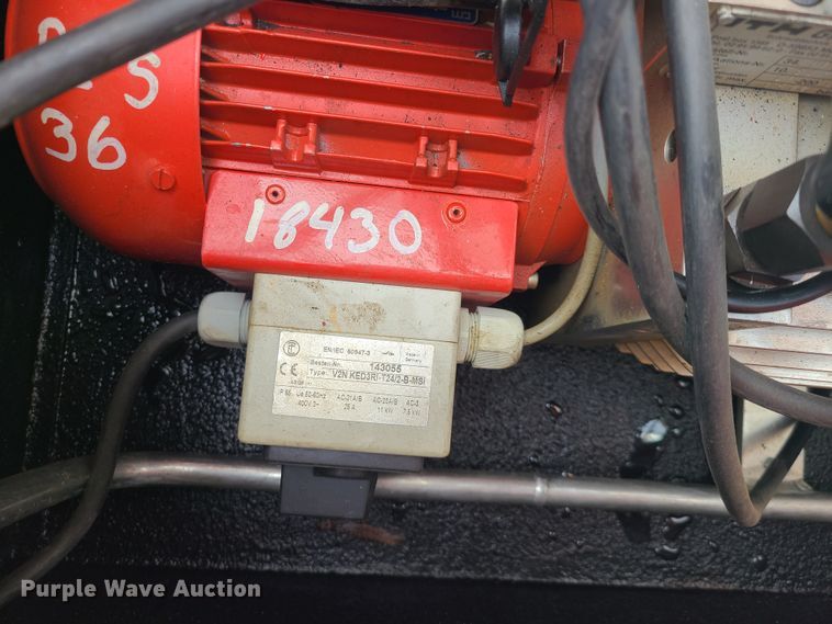 image for item GY9671 ITH  hydraulic bolt tensioner