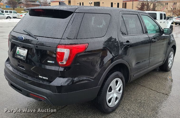 image for item GY9695 2016 Ford Explorer Police Interceptor  SUV
