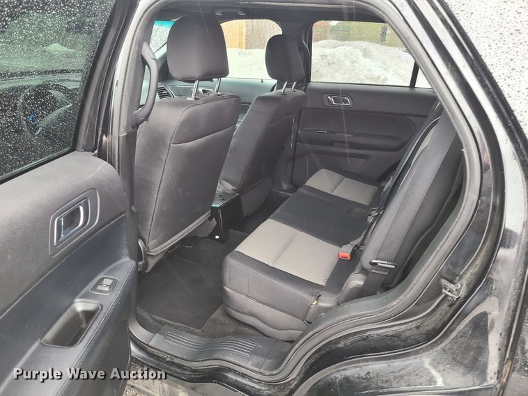 image for item GY9695 2016 Ford Explorer Police Interceptor  SUV