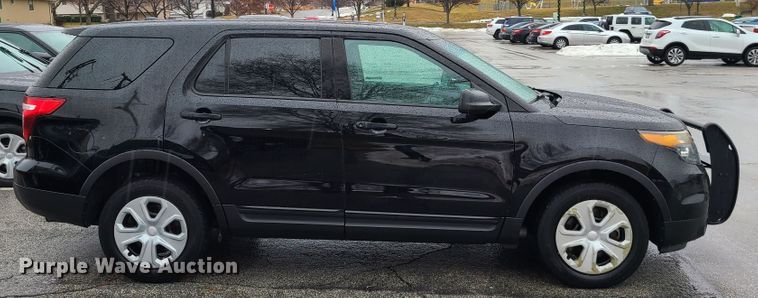 image for item GY9696 2013 Ford Explorer Police Interceptor  SUV