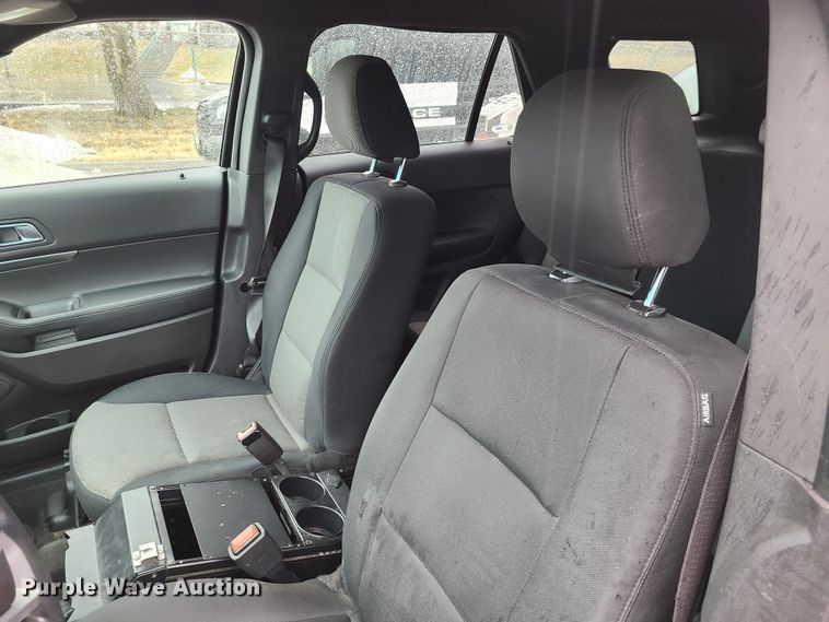 image for item GY9696 2013 Ford Explorer Police Interceptor  SUV