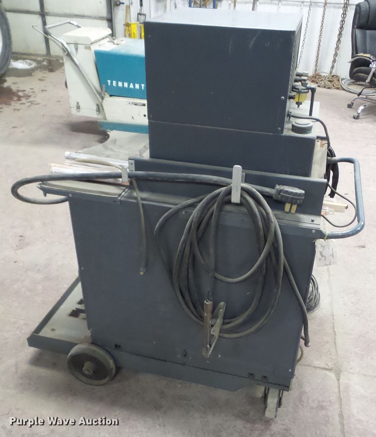 image for item HF9782 Lincoln Idealarc TIG-300/300 welder