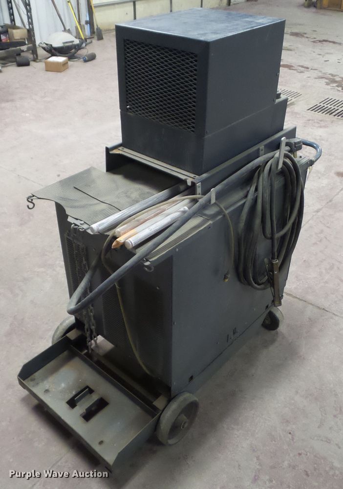 image for item HF9782 Lincoln Idealarc TIG-300/300 welder