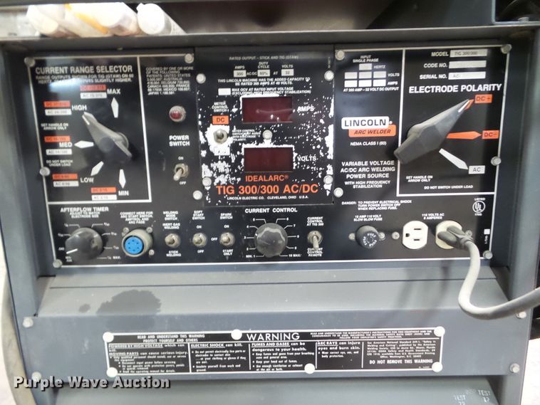 image for item HF9782 Lincoln Idealarc TIG-300/300 welder