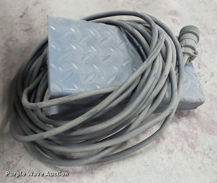 image for item HF9782 Lincoln Idealarc TIG-300/300 welder