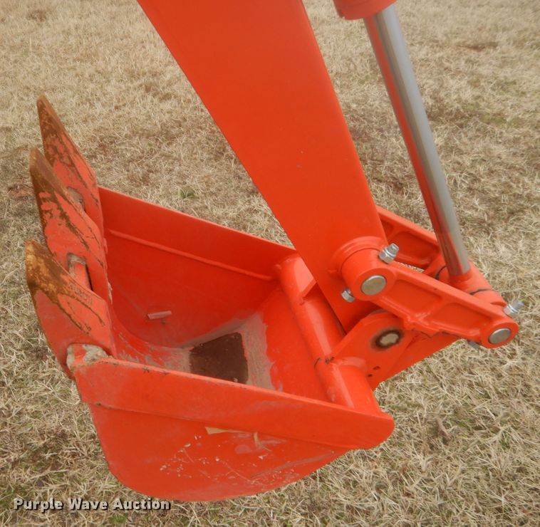 image for item HG9764 2018 Kubota BX23S  MFWD tractor