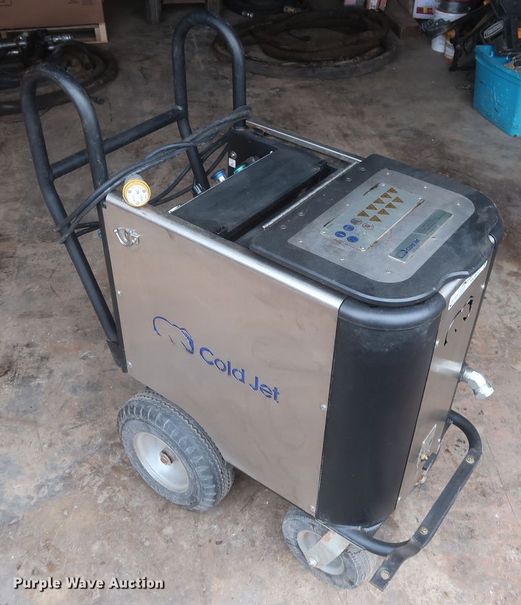 image for item HK9633 2018 Cold Jet Aero 40FP  dry ice blasting machine