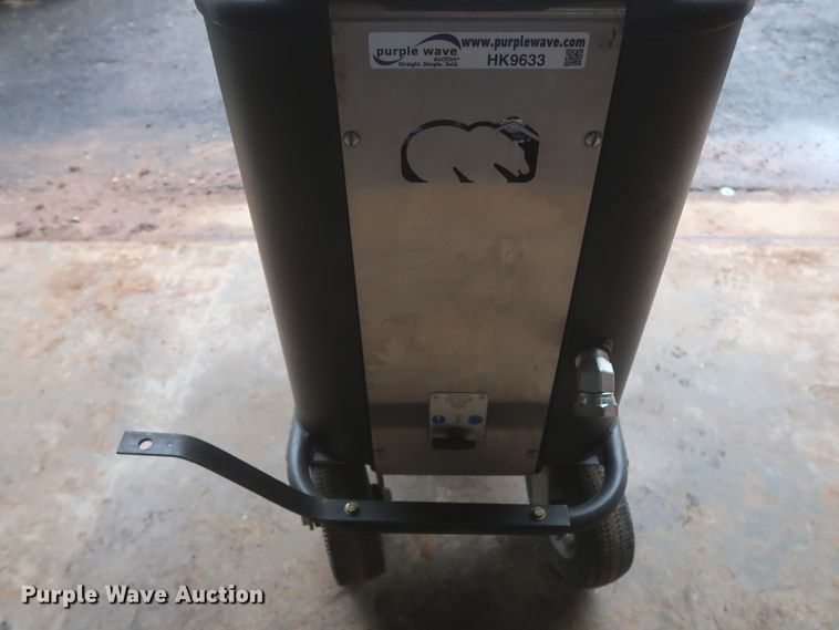 image for item HK9633 2018 Cold Jet Aero 40FP  dry ice blasting machine