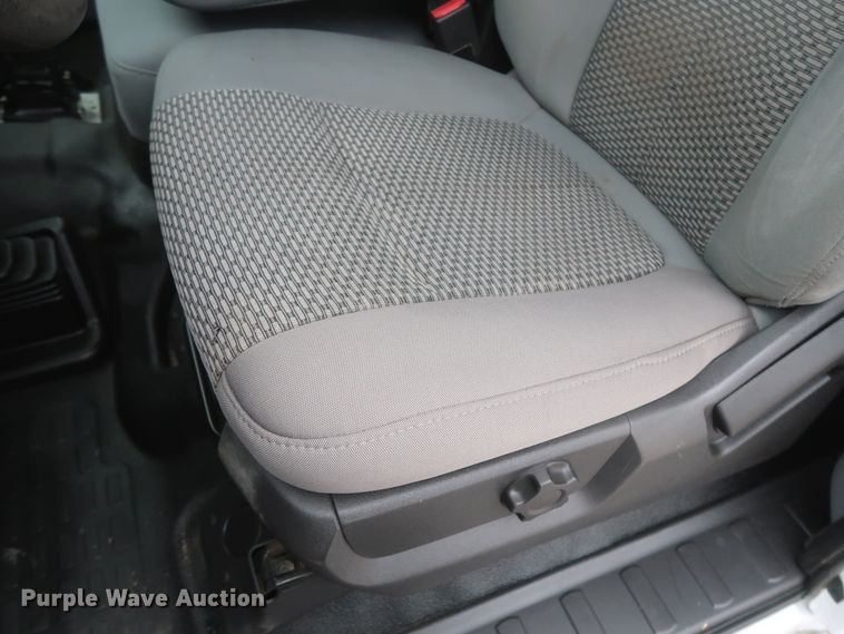 image for item HK9638 2013 Ford F450 Super Duty  truck cab and chassis