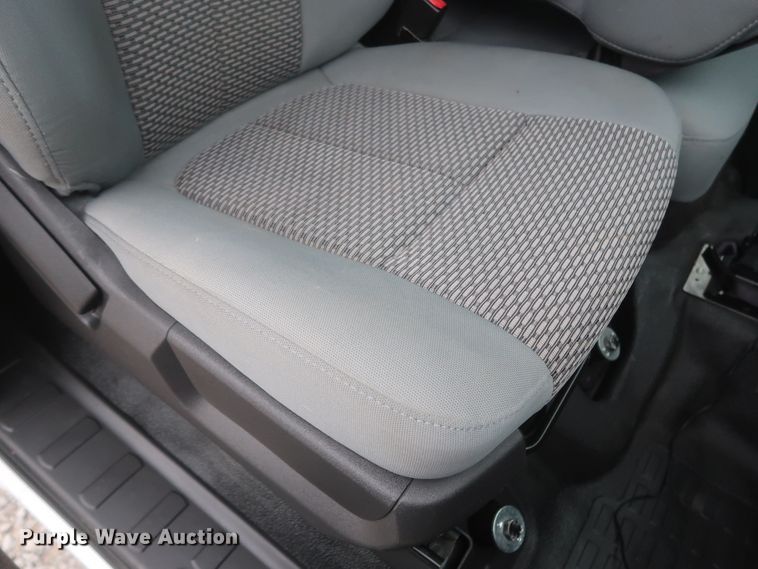 image for item HK9638 2013 Ford F450 Super Duty  truck cab and chassis