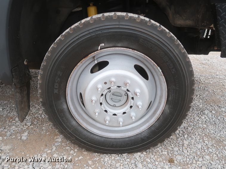 image for item HK9638 2013 Ford F450 Super Duty  truck cab and chassis