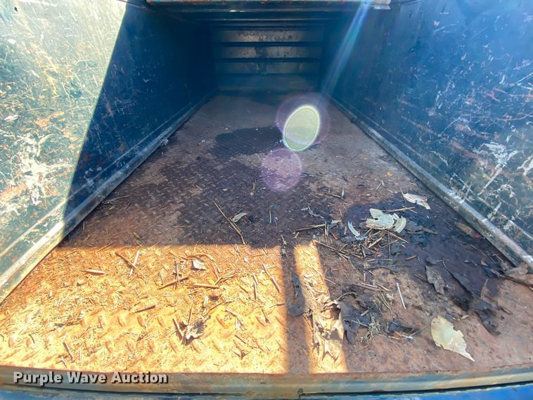 image for item HR9262 1986 Chevrolet S10 utility bed pickup truck