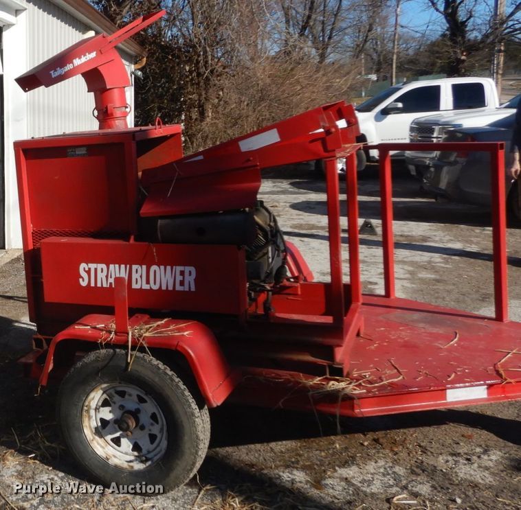 image for item HV9576 TGMI straw blower