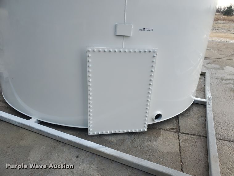 image for item HW9583 2020 Bullseye fuel tank