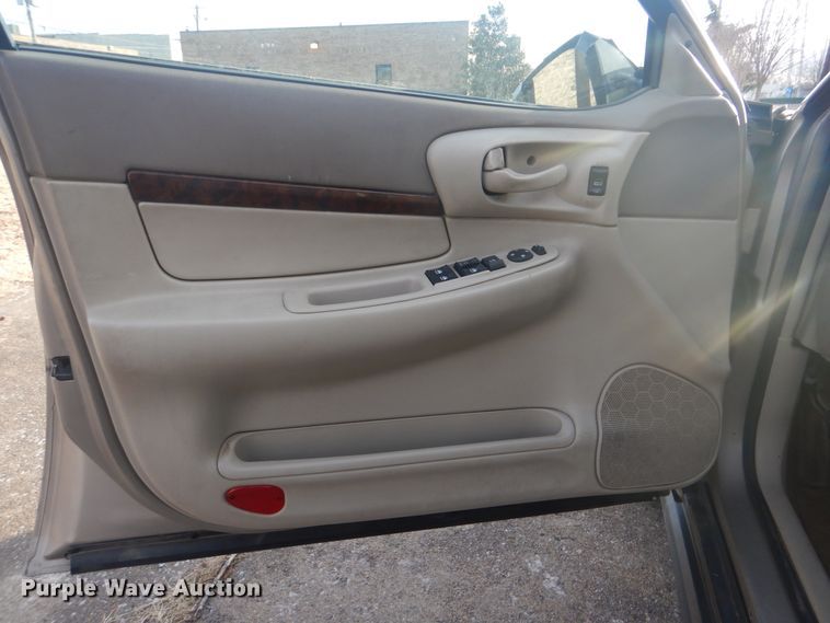 image for item HW9750 2001 Chevrolet Impala