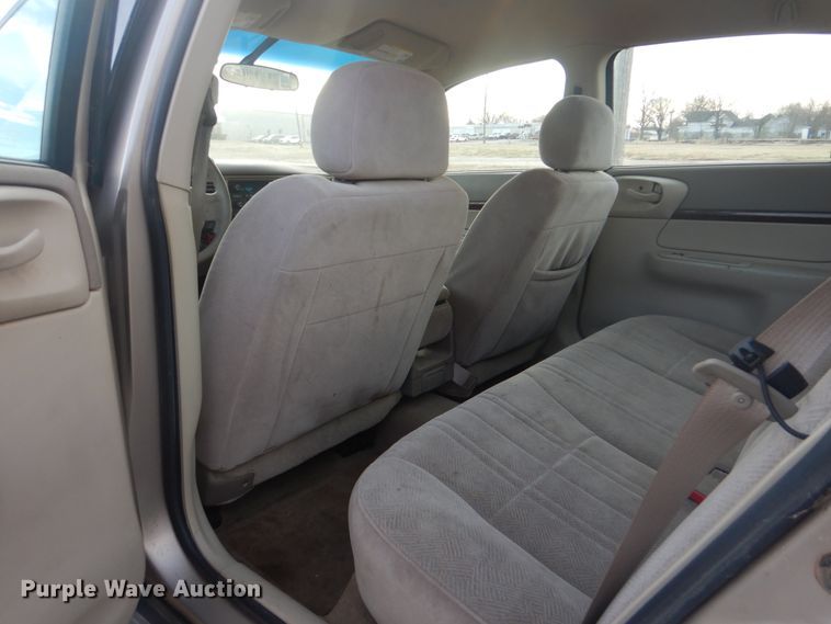 image for item HW9750 2001 Chevrolet Impala