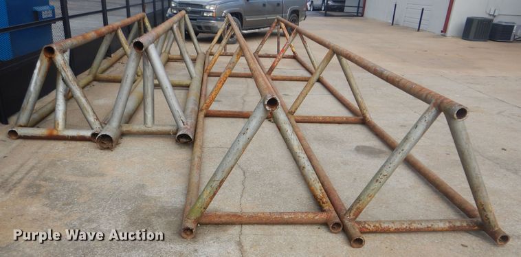 image for item HW9751 (4) pipe racks