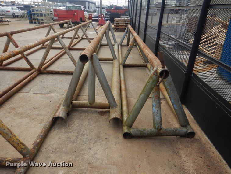 image for item HW9751 (4) pipe racks