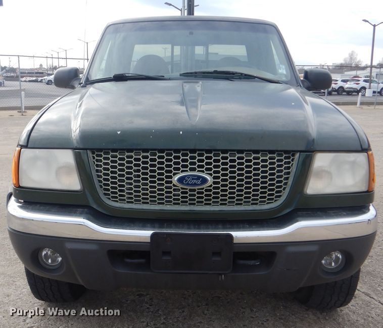 image for item HW9752 2001 Ford Ranger  SuperCab pickup truck