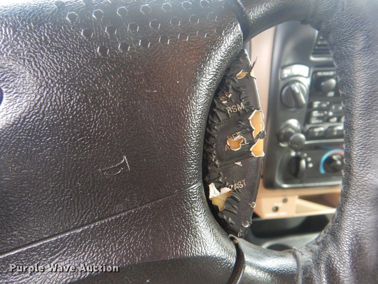 image for item HW9752 2001 Ford Ranger  SuperCab pickup truck