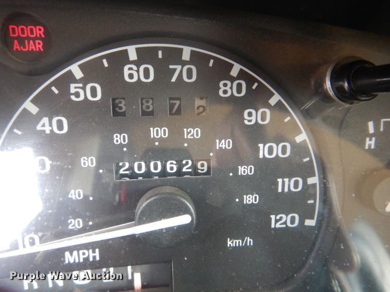 image for item HW9752 2001 Ford Ranger  SuperCab pickup truck