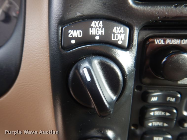 image for item HW9752 2001 Ford Ranger  SuperCab pickup truck