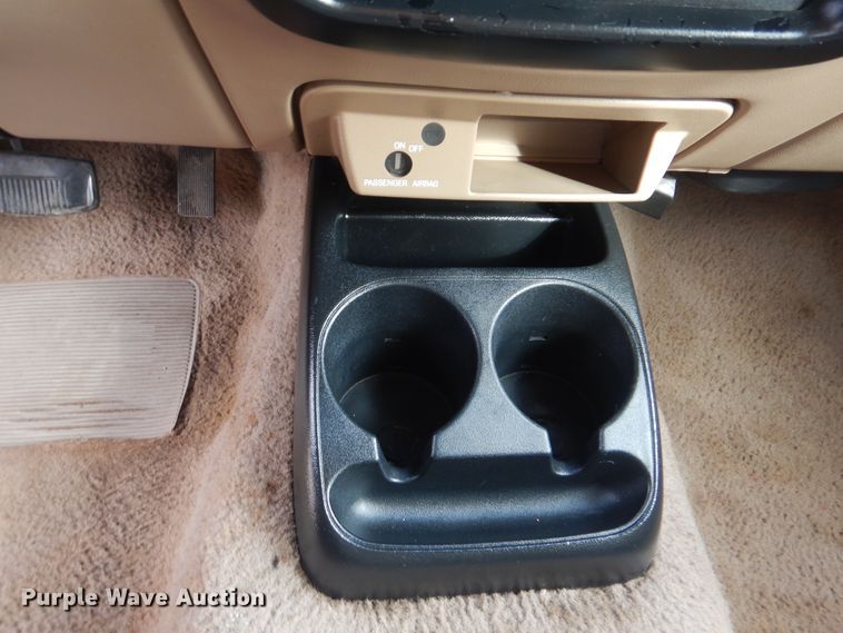 image for item HW9752 2001 Ford Ranger  SuperCab pickup truck