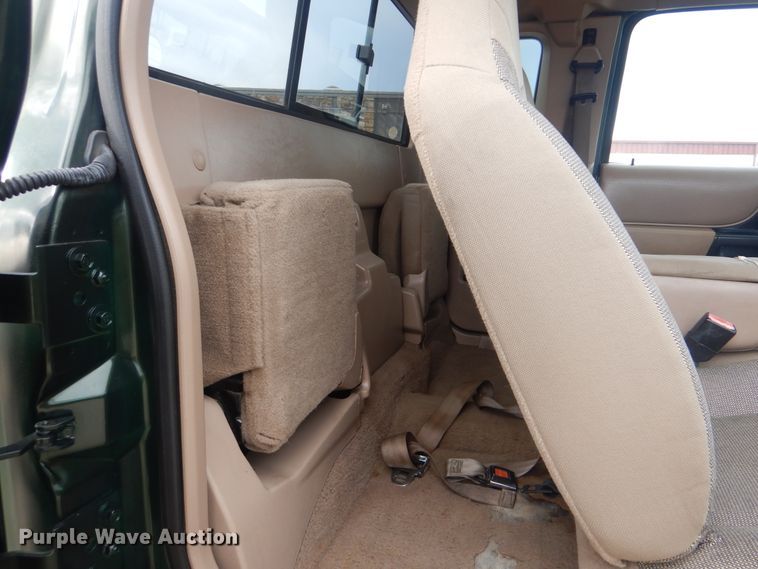 image for item HW9752 2001 Ford Ranger  SuperCab pickup truck