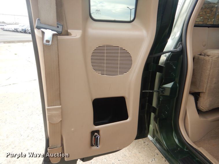 image for item HW9752 2001 Ford Ranger  SuperCab pickup truck