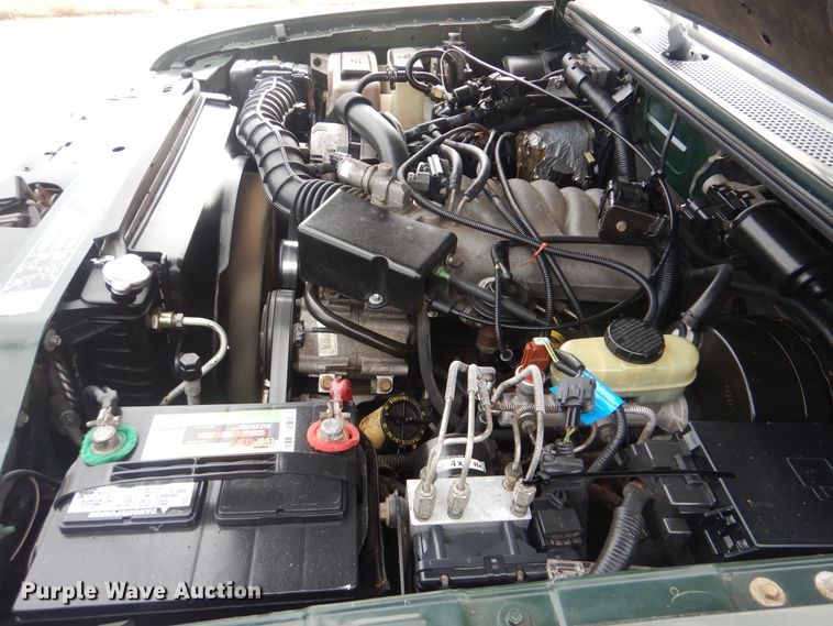 image for item HW9752 2001 Ford Ranger  SuperCab pickup truck