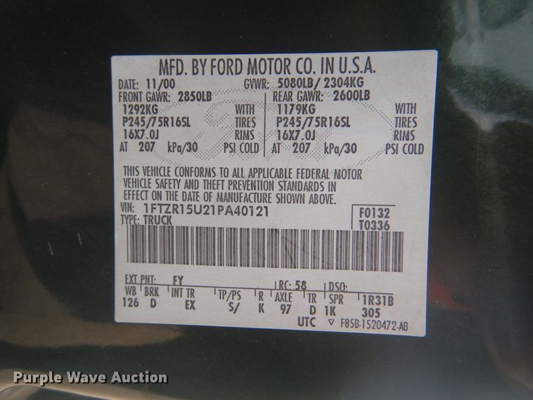 image for item HW9752 2001 Ford Ranger  SuperCab pickup truck