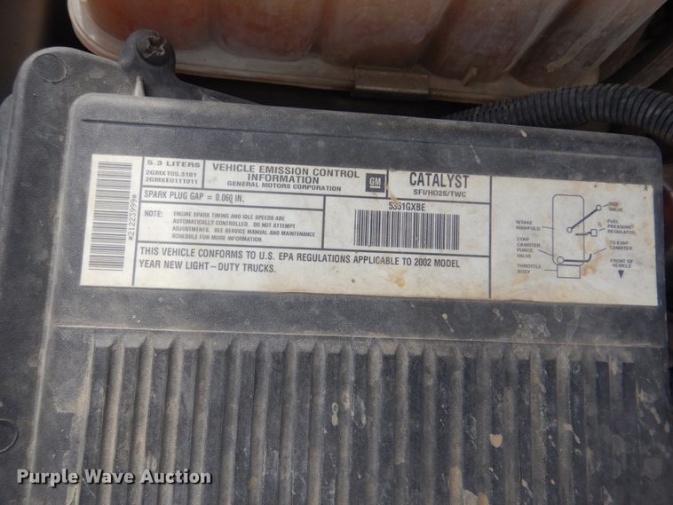 image for item HW9753 2002 Chevrolet Silverado 1500 Ext. Cab pickup truck