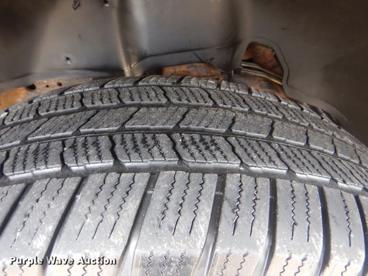 image for item HW9753 2002 Chevrolet Silverado 1500 Ext. Cab pickup truck