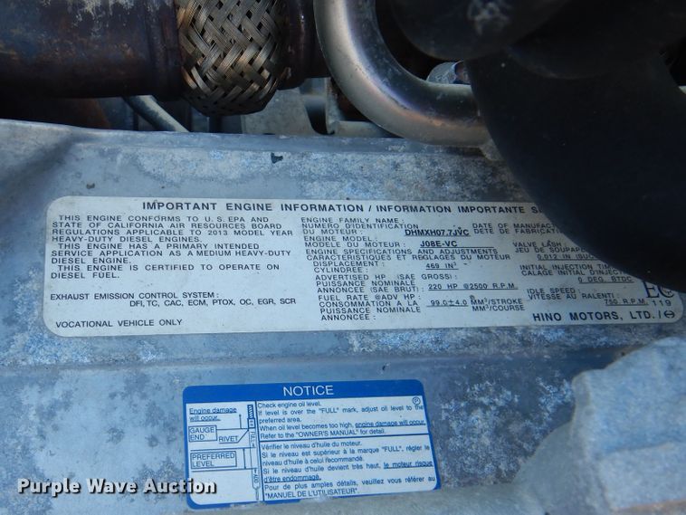 image for item HX9018 2014 Hino 268  truck cab and chassis