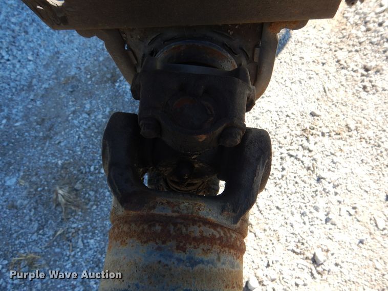 image for item HX9018 2014 Hino 268  truck cab and chassis