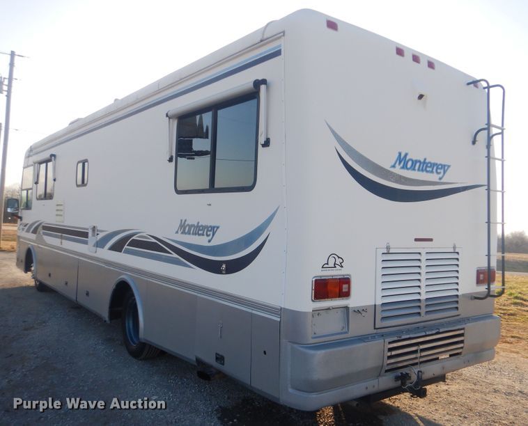 image for item HX9046 1996 Beaver Motor Coaches Monterey  RV